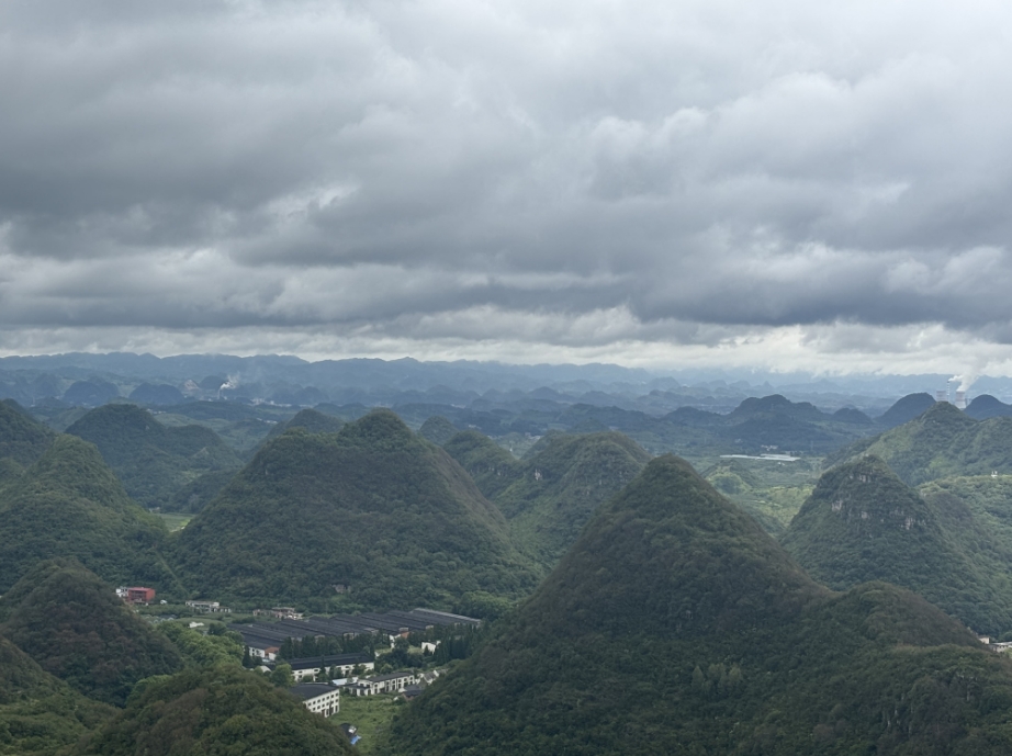 ten thousands of mountains